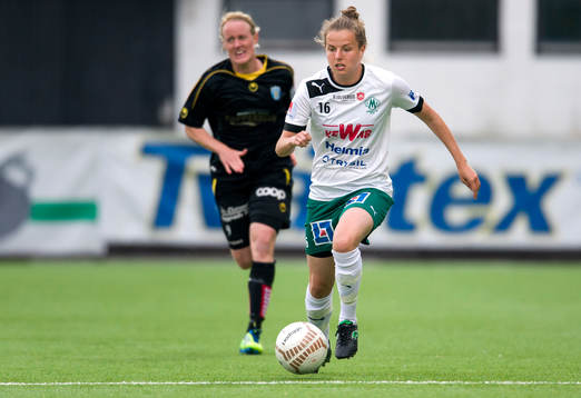 Hayley Lauder, Mallbacken