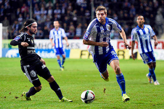 Sundsvalls Robbin Sellin och IFK Göteborgs Mikael Boman