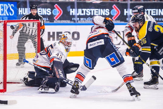 s Axel Holmström gör 1-0